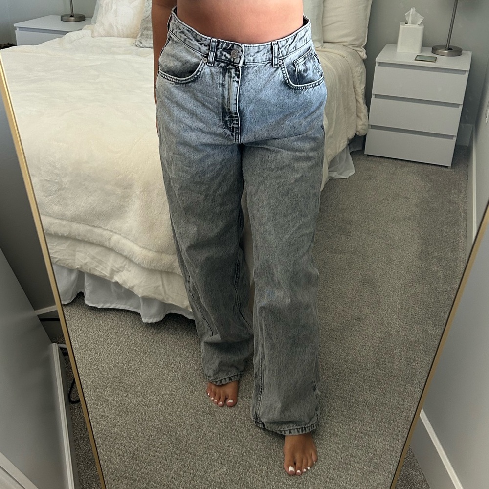 BDG Bella Baggy Jeans
